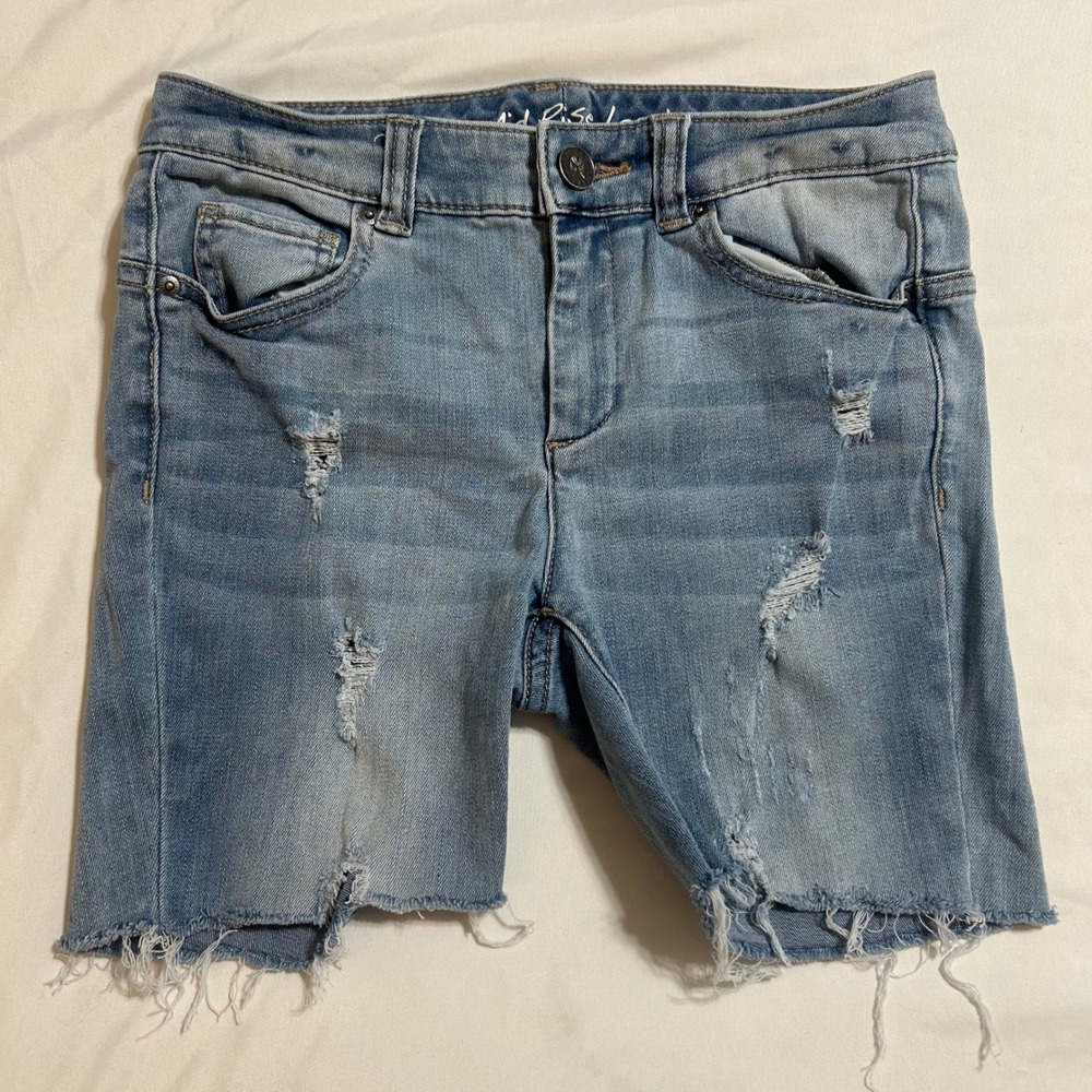 Victoria's Secret Mid Rise Distressed Denim Shorts‎ Light Wash Cut Off Size 2